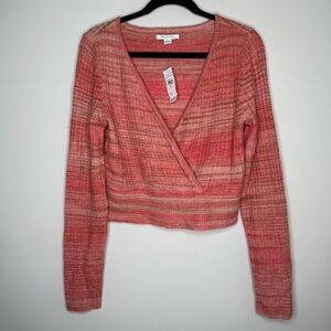 American Eagle Outfitters Coral and Beige Knit Sweater